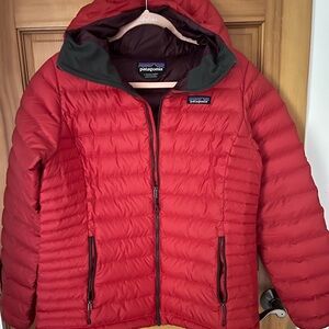 Patagonia Vibrant Red Quilted Jacket